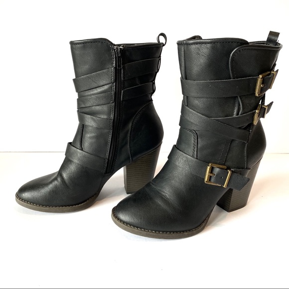 SOLD Candie’s Black Strappy Heeled Booties - Picture 3 of 7